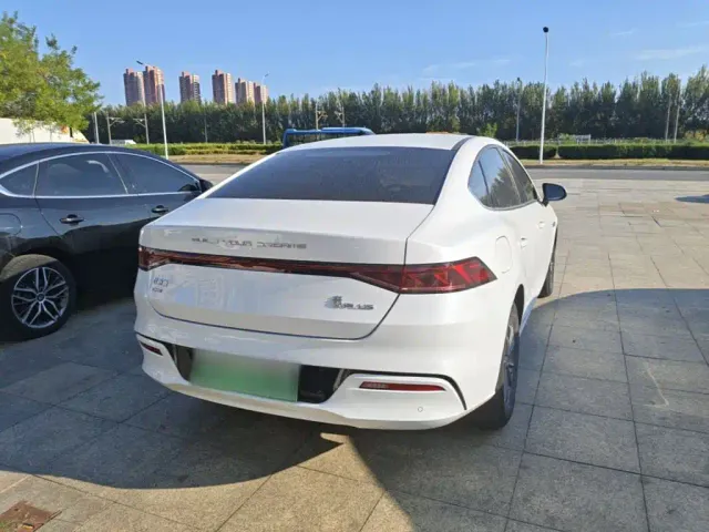 BYD Qin PLUS — Фото автомобиля 6