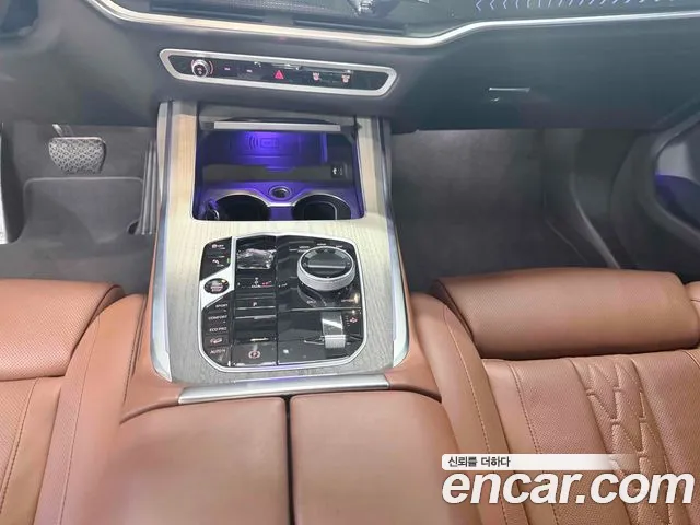 BMW X7 G07 — Фото автомобиля 9