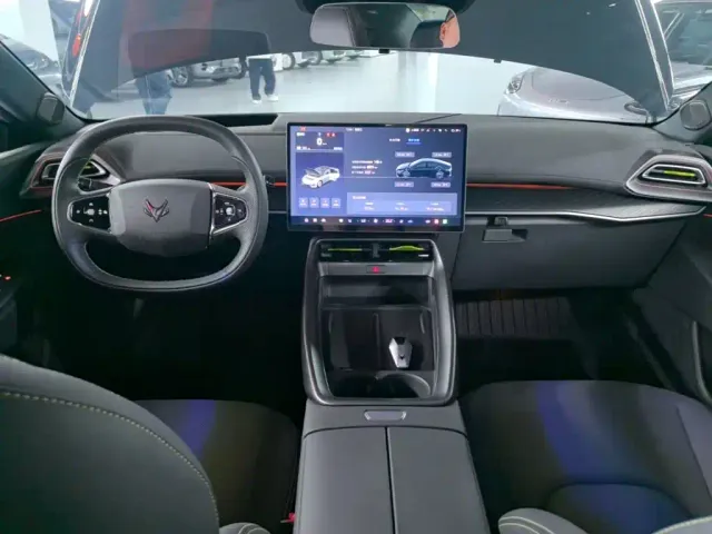 ARCFOX Arcfox Alpha S5 2024 560MAX 185kW — Фото автомобиля 9