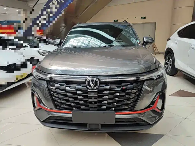 Changan Changan CS35 PLUS 2023 Enjoyment Edition 1.4T DCT Luxury — Фото автомобиля 2