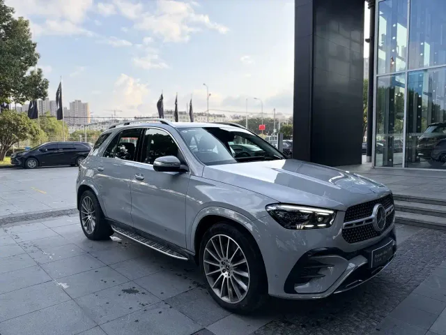 Mercedes-Benz GLE-Class — Фото автомобиля 3