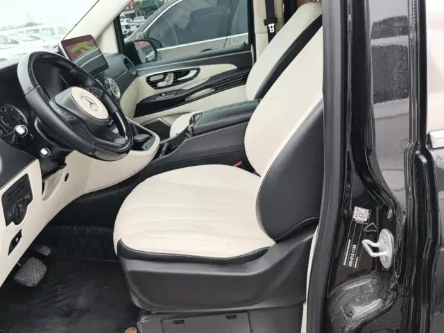 Mercedes-Benz Vito — Фото автомобиля 9