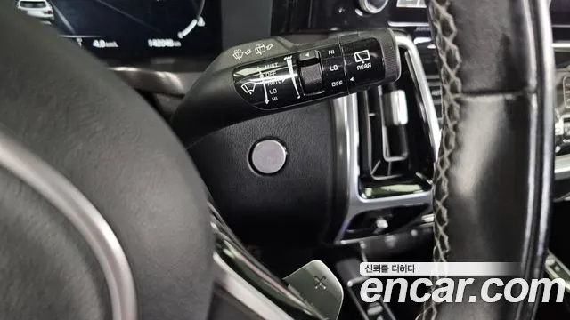 Kia Sorento Sorento 4-е поколение Бензин 2.5T 2WD — Фото автомобиля 22