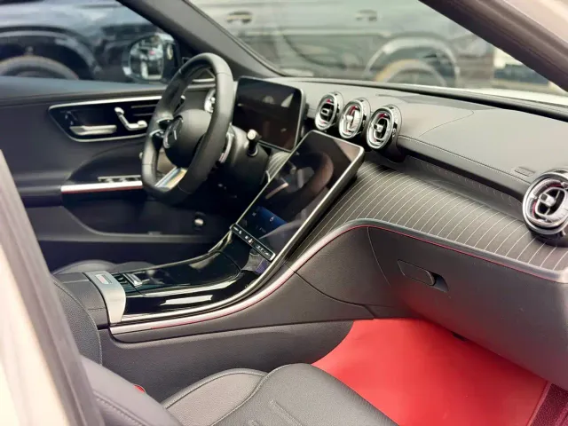 Mercedes-Benz C-Class — Фото автомобиля 21