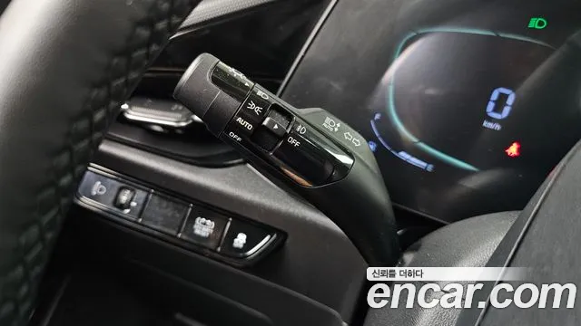 Kia Niro The All New Niro Signature — Фото автомобиля 26