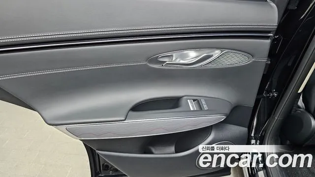 Genesis GV70 3.5T Бензин AWD — Фото автомобиля 22