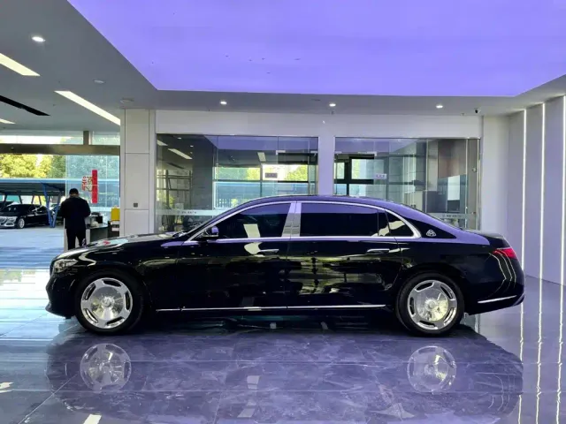 Mercedes-Benz Maybach S-Class — Фото автомобиля 3