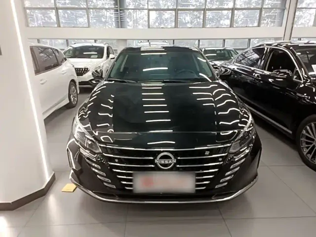Nissan Teana — Фото автомобиля 2