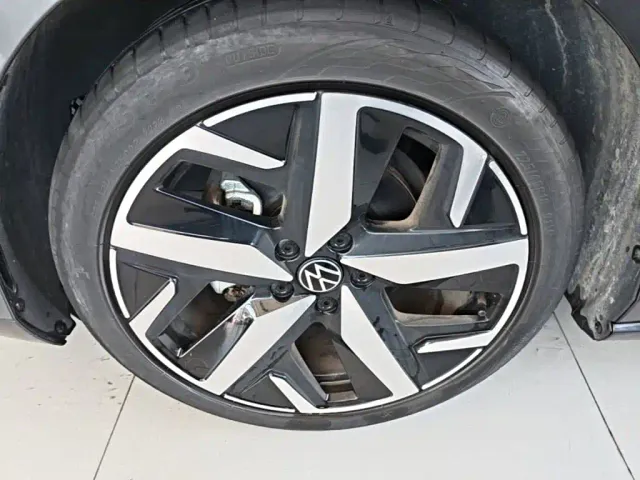 Volkswagen Lamando — Фото автомобиля 22