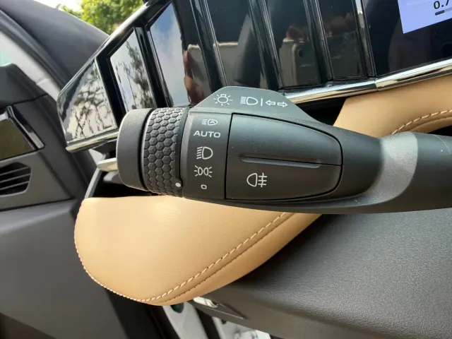 Geely Boyue L — Фото автомобиля 18