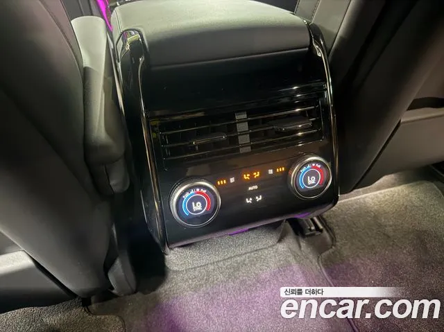 Land Rover Range Rover Sport — Фото автомобиля 10