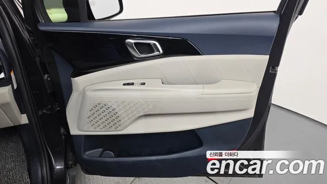Kia Carnival 4th Gen — Фото автомобиля 14