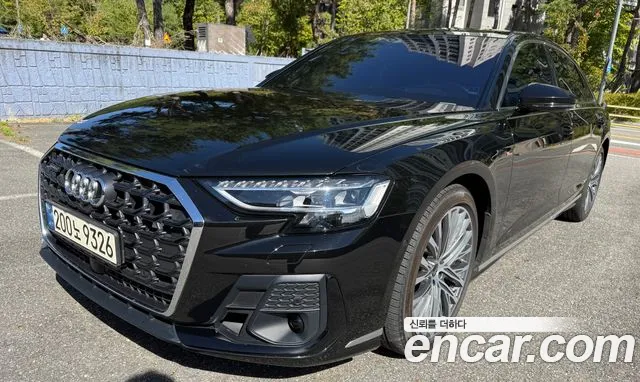 Фотография автомобиля — Audi A8 D5