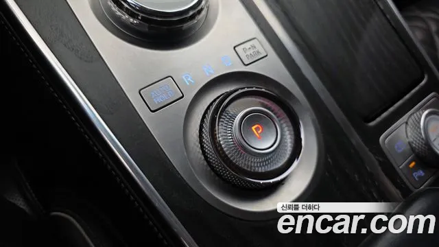 Genesis GV80 2.5T Бензин AWD — Фото автомобиля 9