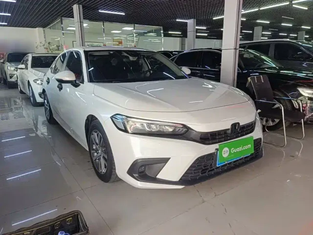 Honda Civic — Фото автомобиля 3