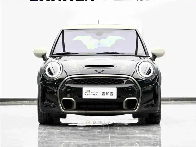 MINI Hatch — Фото автомобиля 2