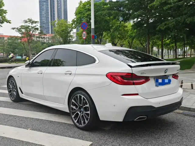 BMW 6 Series Gran Turismo — Фото автомобиля 5