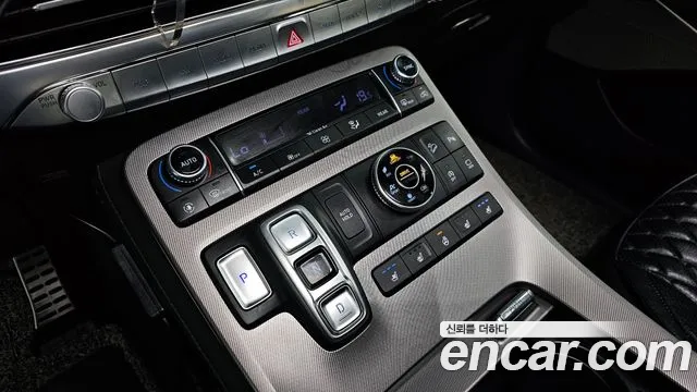 Hyundai Palisade Palisade Дизель 2.2 4WD — Фото автомобиля 9