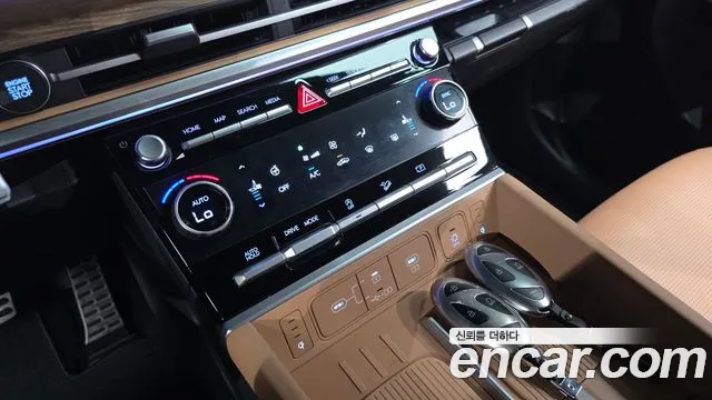 Hyundai Santafe Santa Fe (MX5) Бензин 2.5T 2WD — Фото автомобиля 15