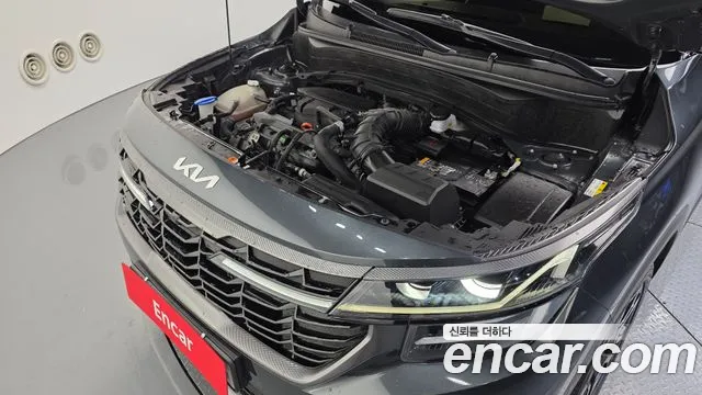 Kia Seltos — Фото автомобиля 6