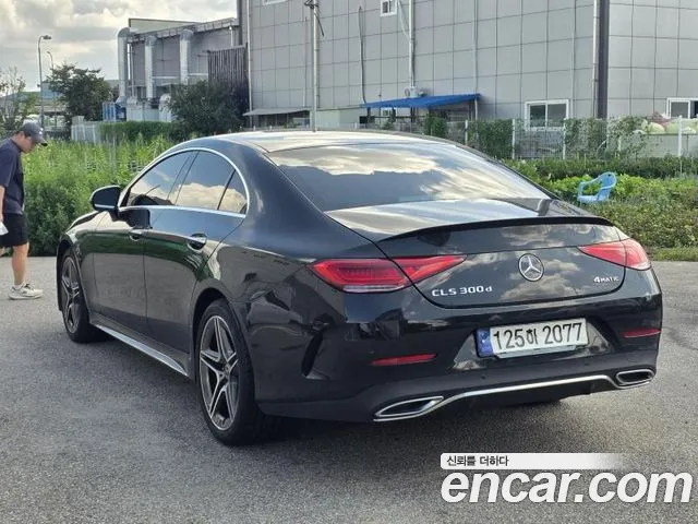 Mercedes-Benz CLS-Class — Фото автомобиля 4