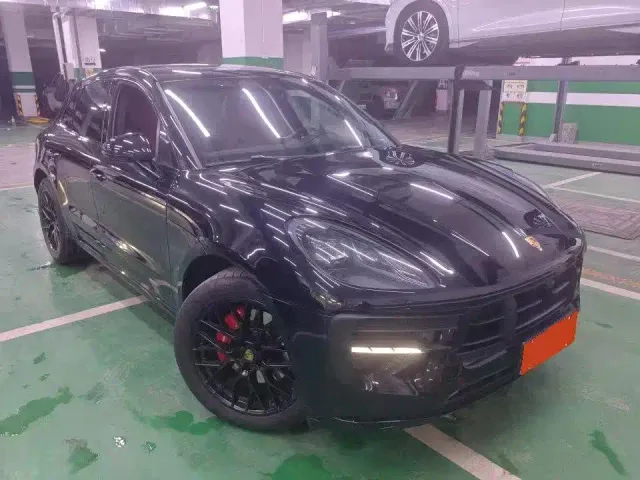 Porsche Macan — Фото автомобиля 7