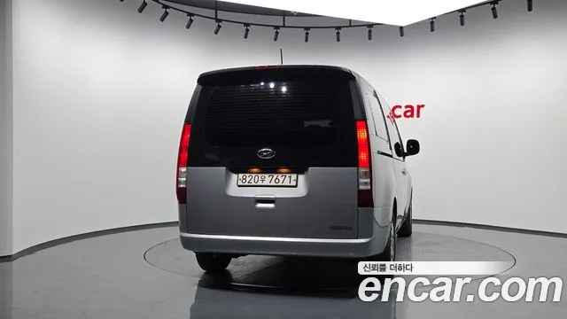 Hyundai Staria Staria Карго 5 мест — Фото автомобиля 4