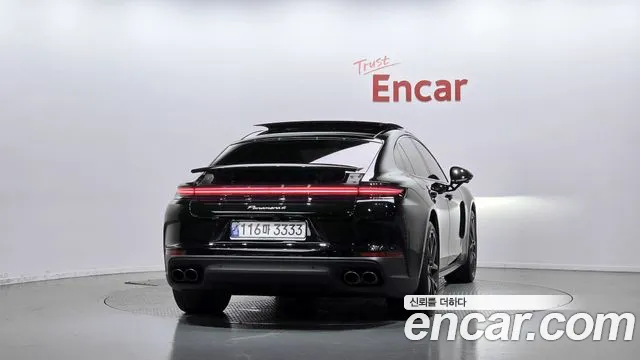 Porsche Panamera 976 — Фото автомобиля 4