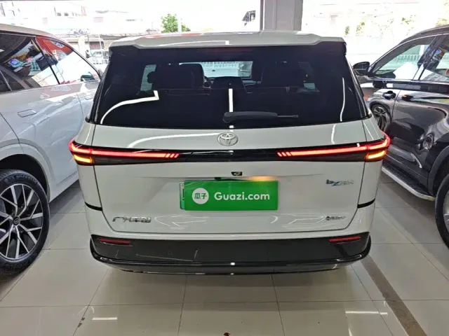 Toyota BoZhi 3X — Фото автомобиля 5