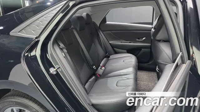 Hyundai Avante CN7 — Фото автомобиля 11