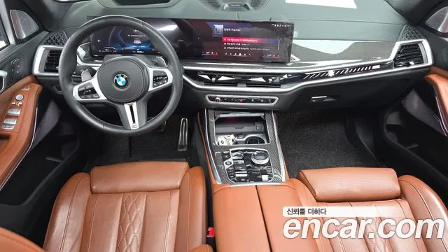 BMW X7 M60i xDrive M Sport 6 мест — Фото автомобиля 7