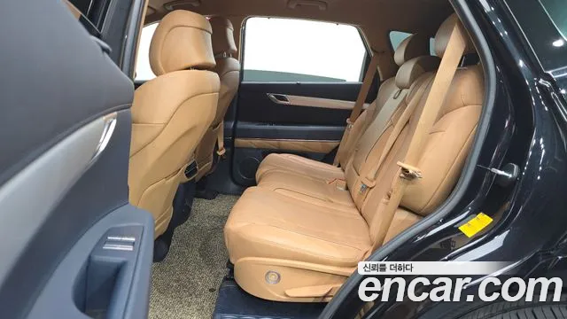 Genesis GV80 — Фото автомобиля 18