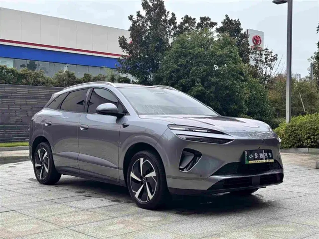 BYD Sealion 06 — Фото автомобиля 3