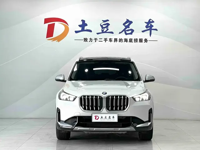 BMW X1 — Фото автомобиля 2