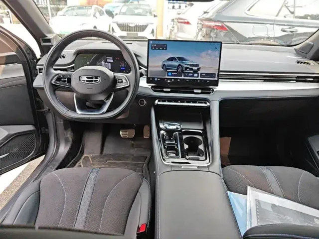 Geely Xingrui — Фото автомобиля 13