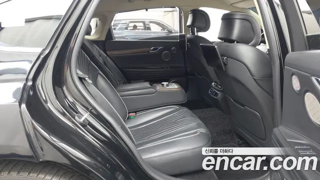 Genesis G80 RG3 — Фото автомобиля 12