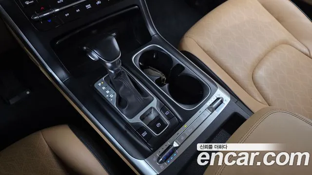 Kia Canival Carnival 4 поколение Дизель 9 мест Prestige — Фото автомобиля 9