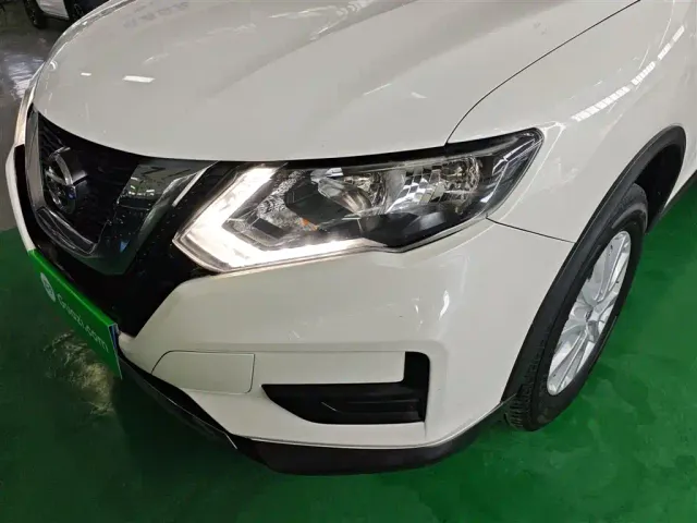 Nissan X-Trail — Фото автомобиля 23
