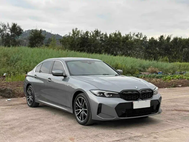 BMW 3 Series — Фото автомобиля 18