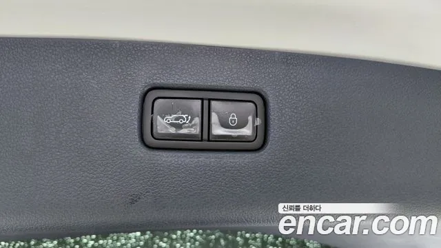 Genesis GV80 2.5T Бензин AWD — Фото автомобиля 30