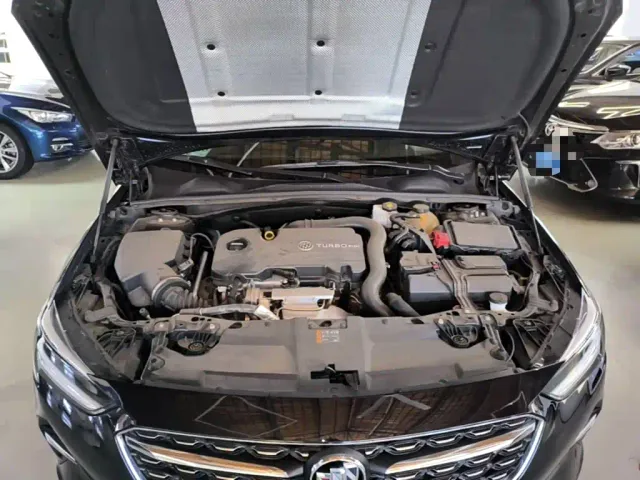 Buick Regal — Фото автомобиля 19