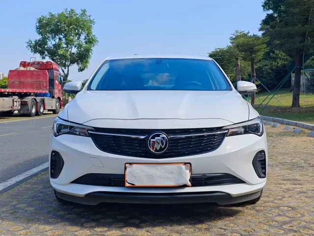 Buick Verano — Фото автомобиля 2