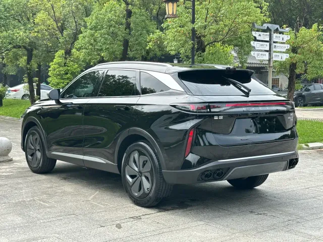 Exeed RX — Фото автомобиля 6