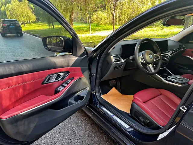 BMW 3 Series — Фото автомобиля 7
