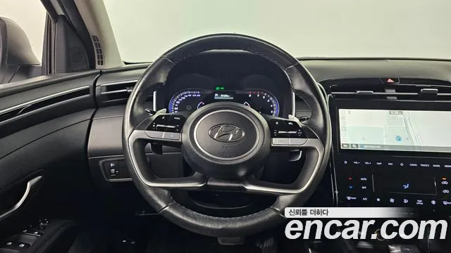 Hyundai Tucson Tucson (NX4) Бензин 1.6 турбо 2WD — Фото автомобиля 15