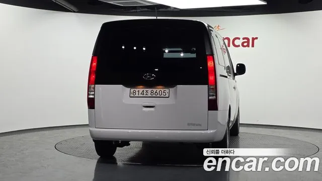 Hyundai Staria Staria Карго 3 места — Фото автомобиля 4