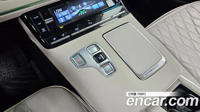 Hyundai Grandeur — Фото автомобиля 9