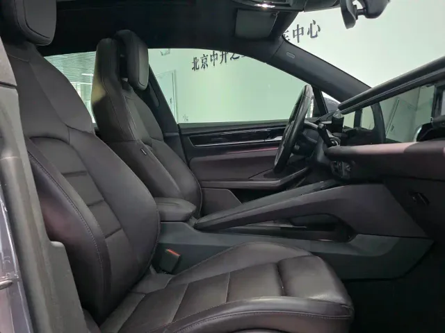 Porsche Macan EV — Фото автомобиля 8
