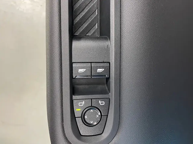 MINI Cooper — Фото автомобиля 10