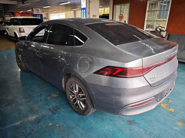 BYD Qin PLUS — Фото автомобиля 7
